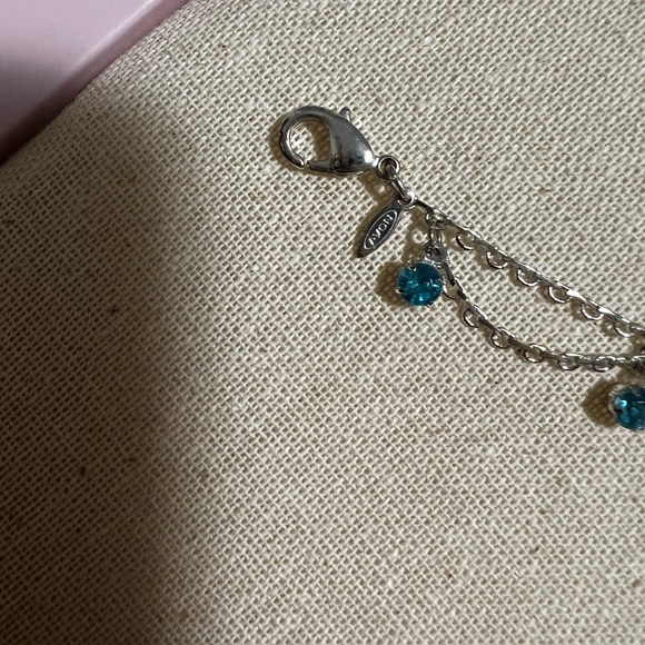 Avon Birthstone Bracelet - Picture 4 of 4